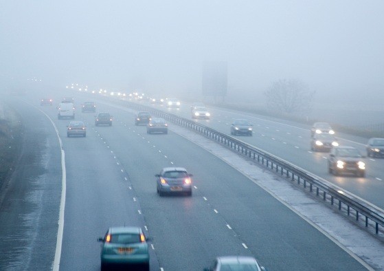 Clear advice for driving in fog